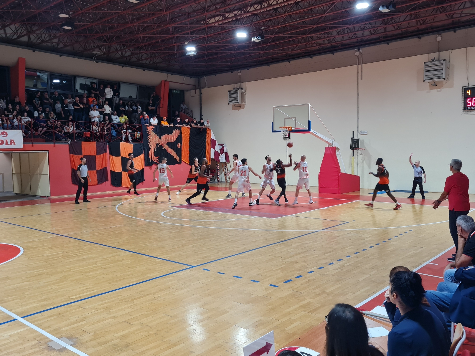 LA PALLACANESTRO VIOLA  PASSA A RENDE E VINCE IL DERBY DI CALABRIA