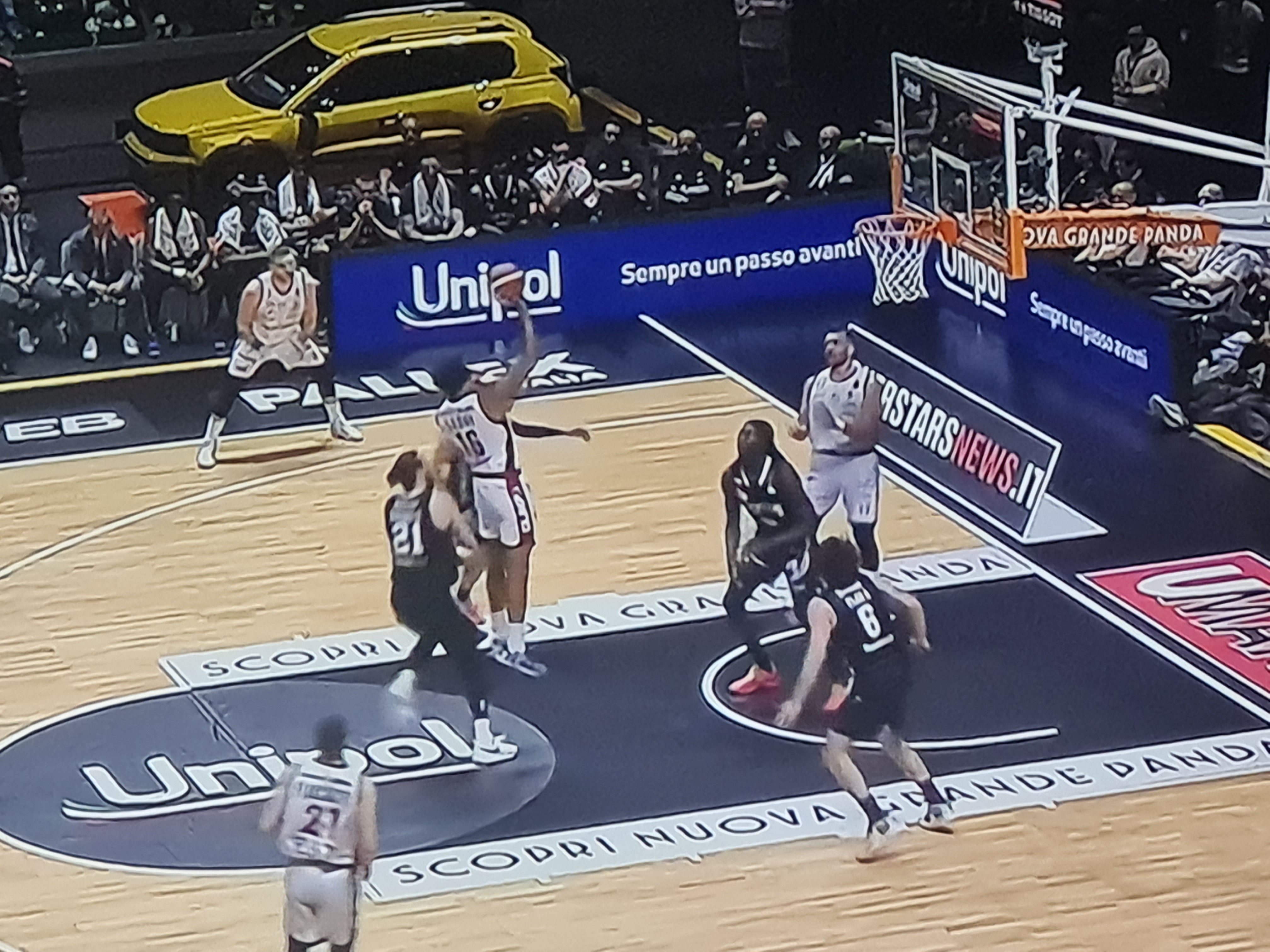 Virtus esce sconfitta contro Milano
