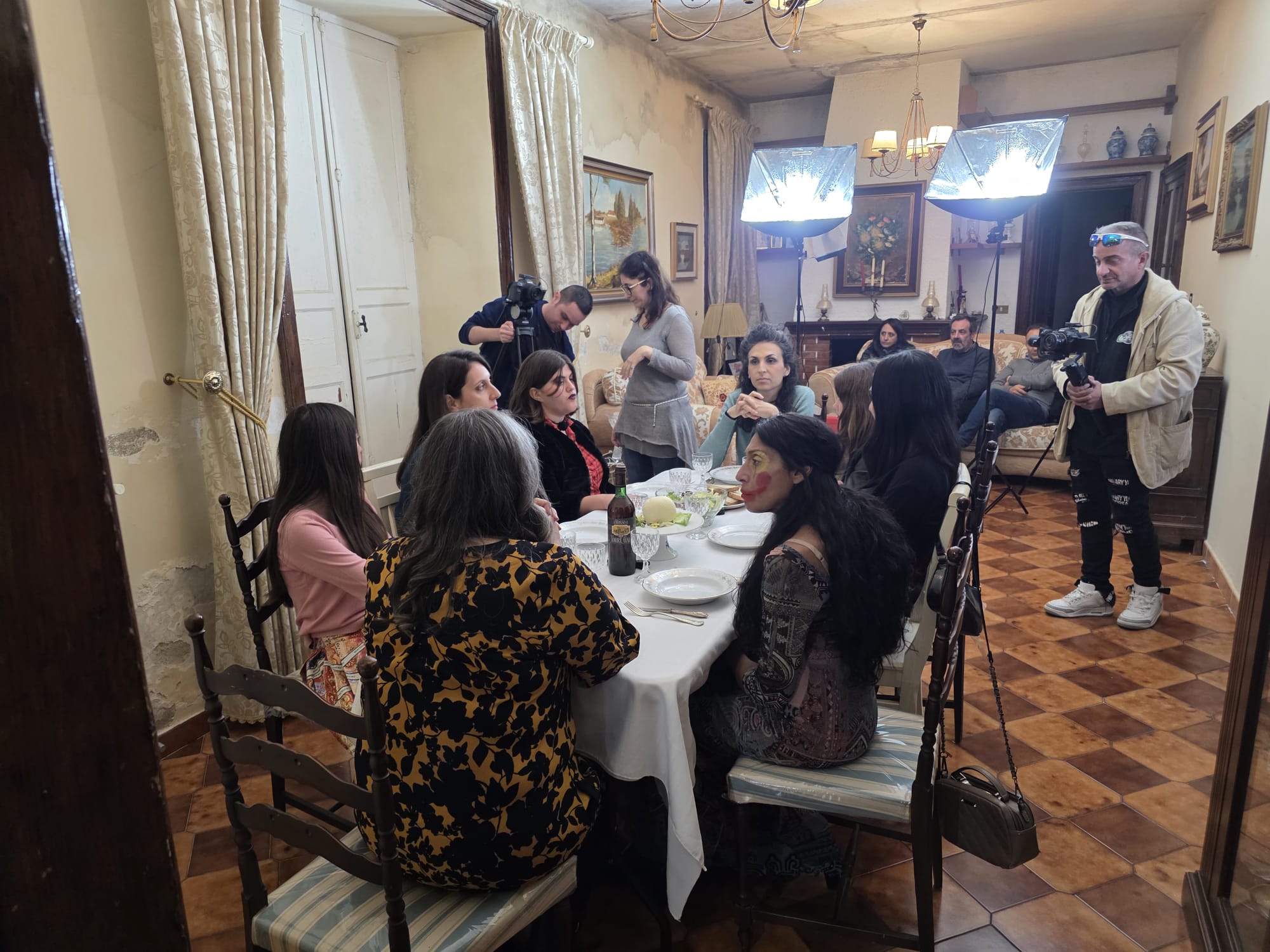 MONTEROSSO SET A CIELO APERTO PER IL 25 NOVEMBRE