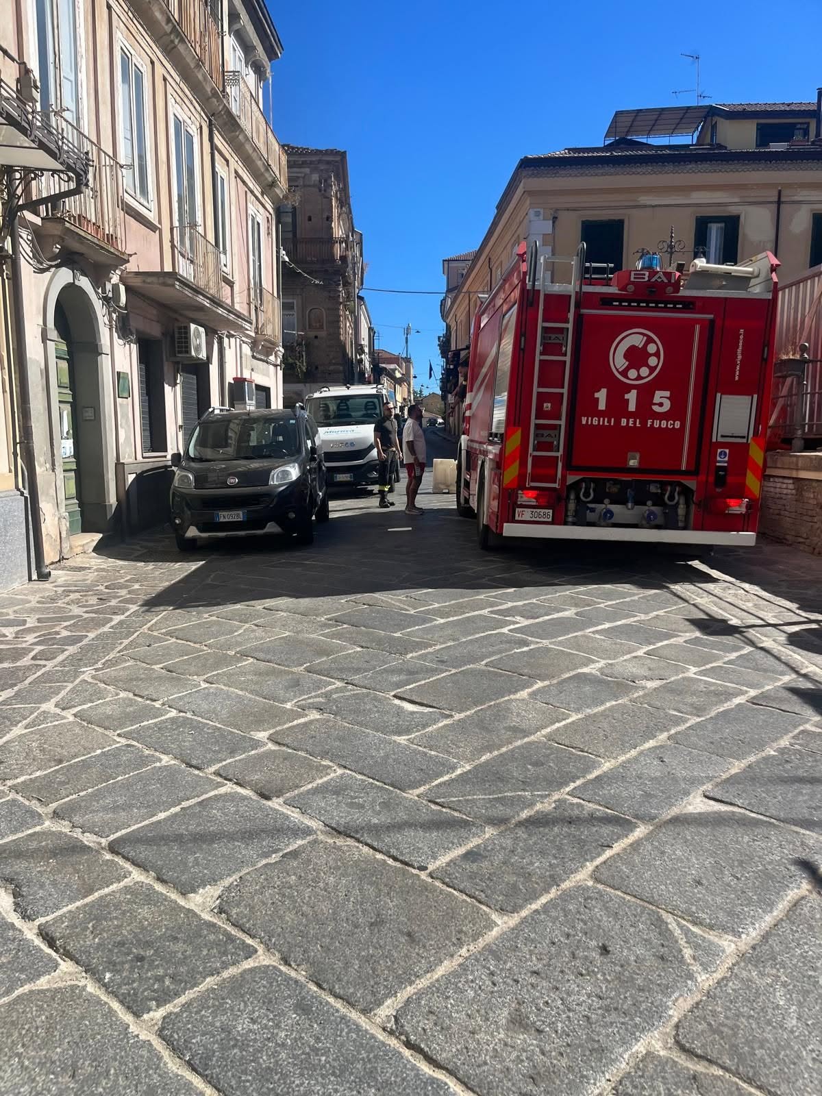 Crisi idrica a Vibo, autobotti e ditta specializzata in azione