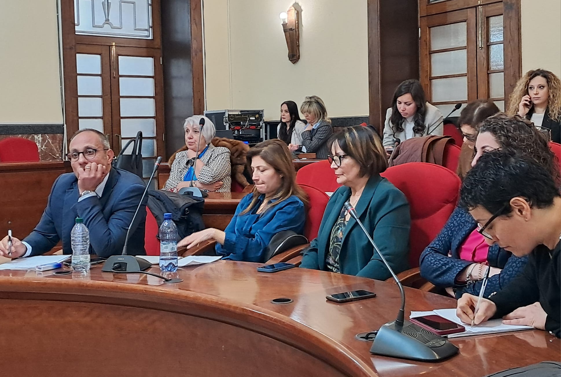 Comune di Vibo, Mellea torna alla corte del sindaco riappropriandosi della presidenza della 4° Commissione