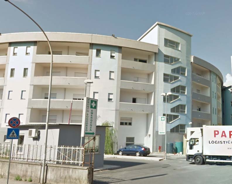 Mancano medici, chiude l'Otorino all'ospedale di Castrovillari