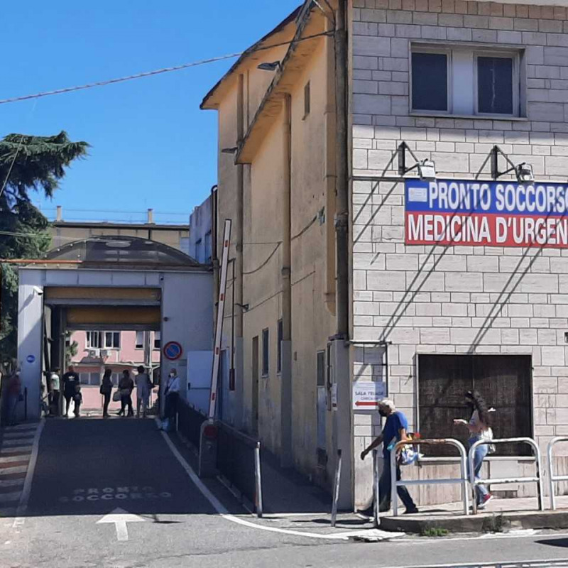 Ospedale di Vibo, si dimette il primario di Ginecologia dopo due recenti tragedie