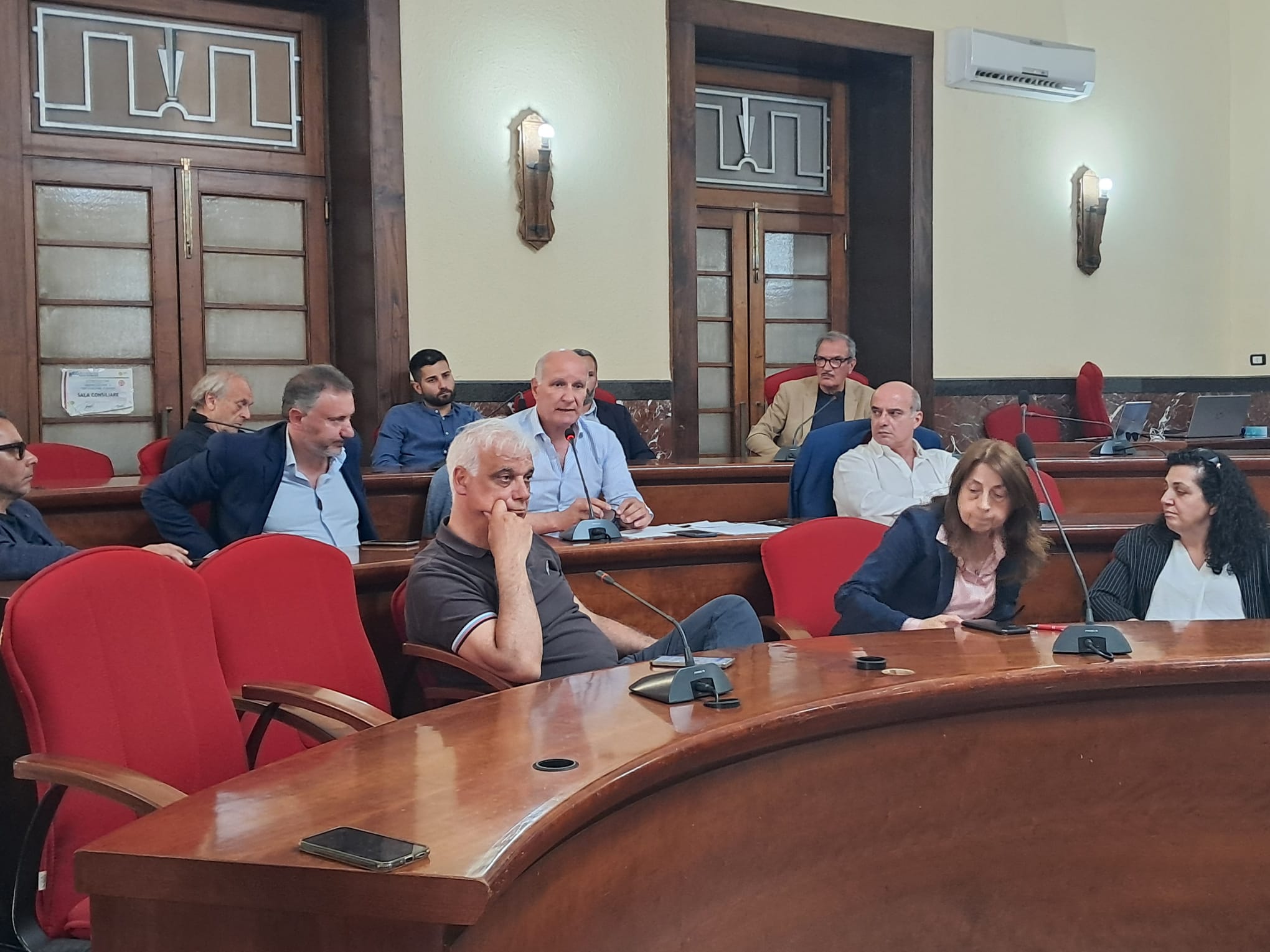 Sanità vibonese, la Conferenza dei sindaci fa quadrato